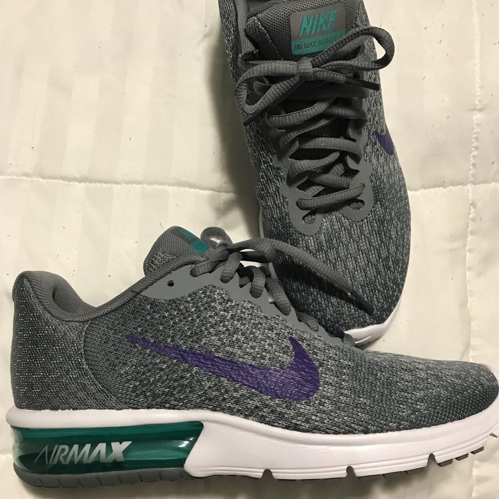 Womens Nike Air Max Sequent 2